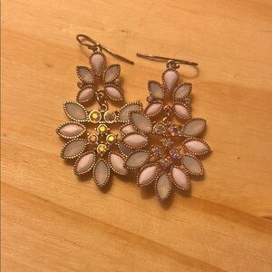 Rose gold and white earrings